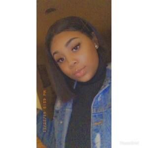 Meet your Posher, Mari